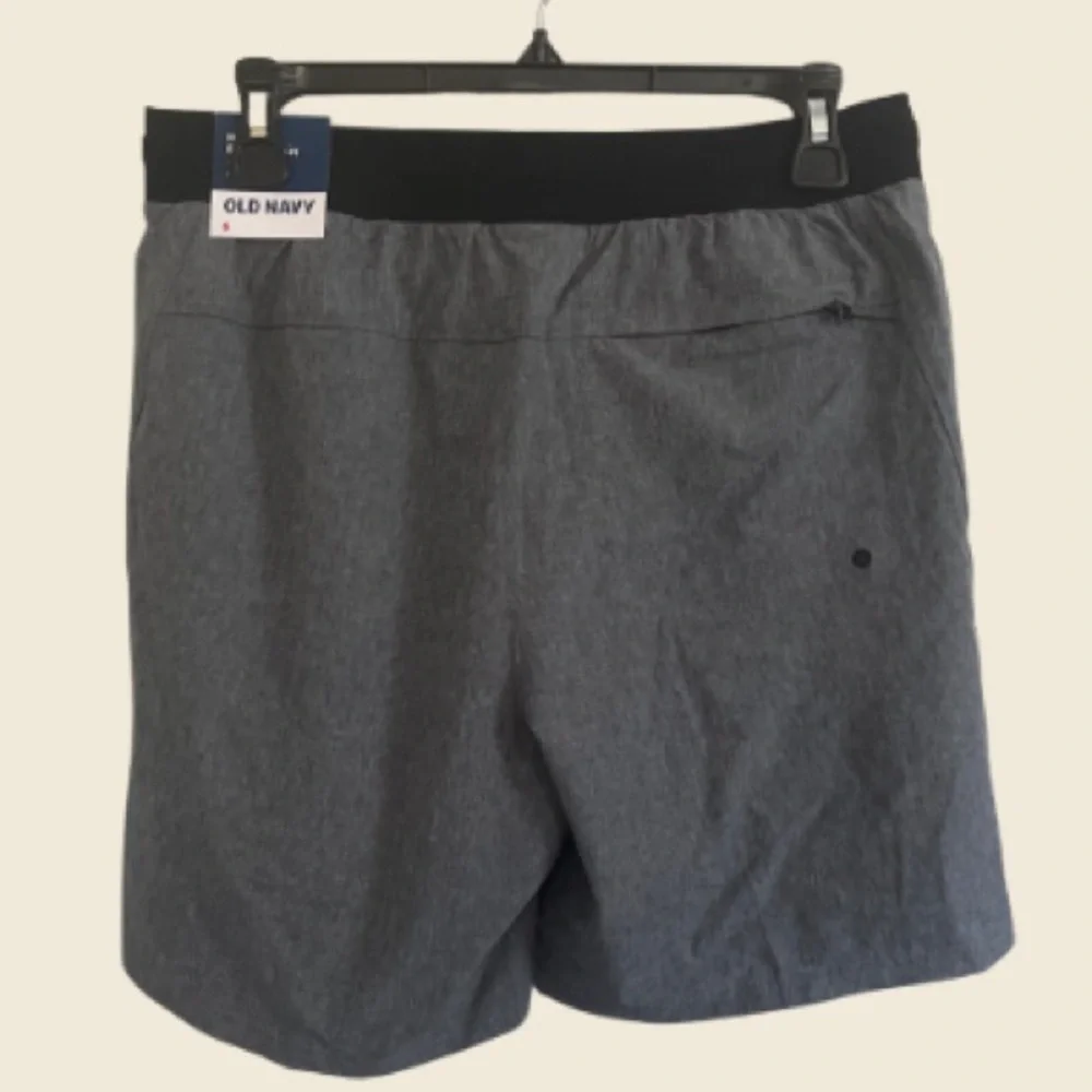 Old Navy NWT Hybrid Swim Shorts Men’s Size S - Picture 3 of 3